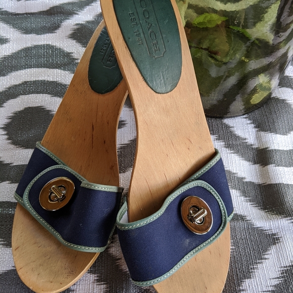 Coach Clogs - Picture 8 of 10